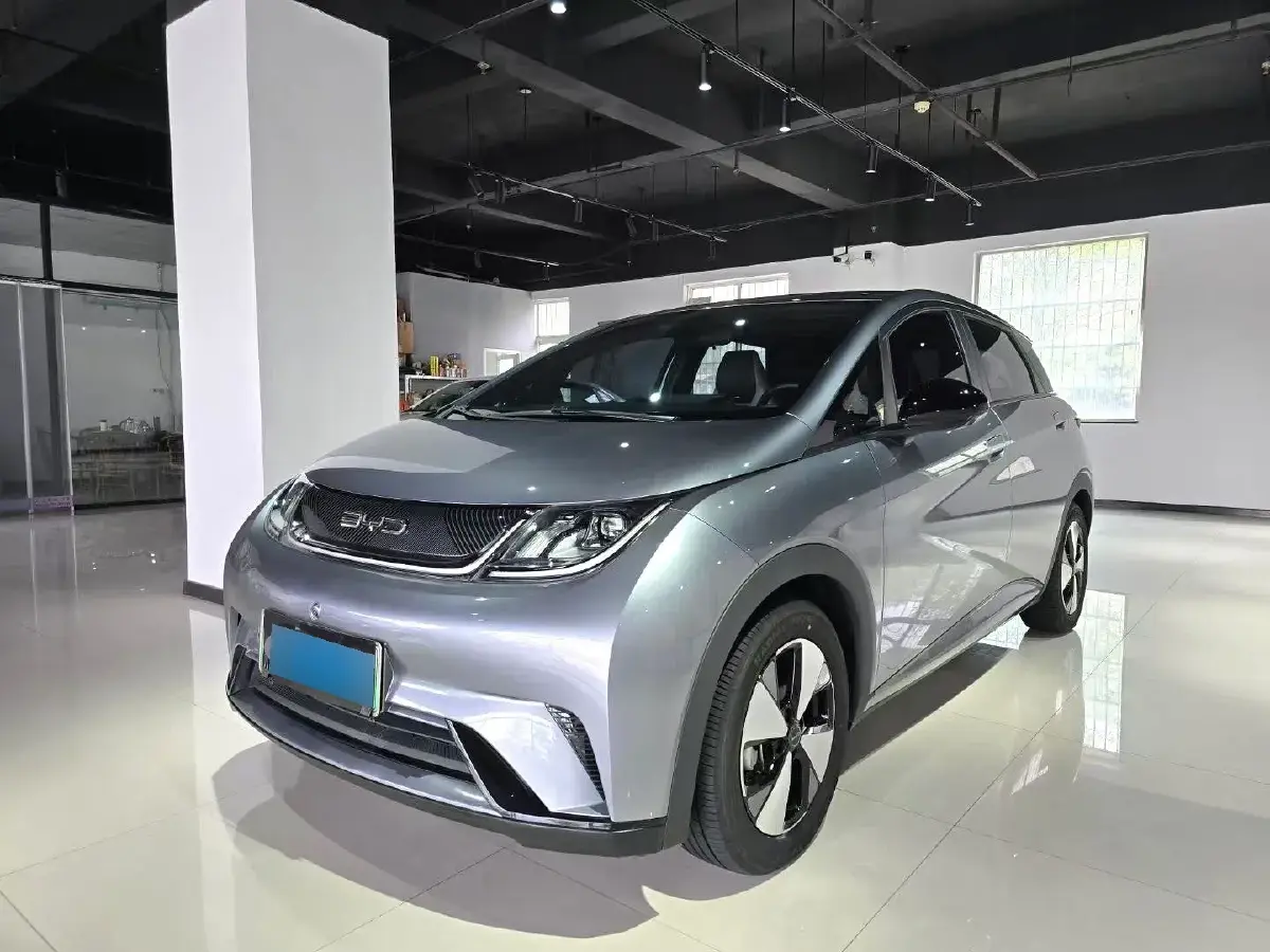 2023 BYD Dolphin BEV 44.928KWH