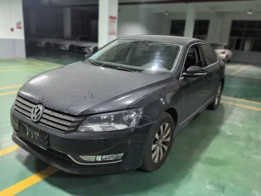 2014 Volkswagen Passat 1.8T 160HP L4 7DCT