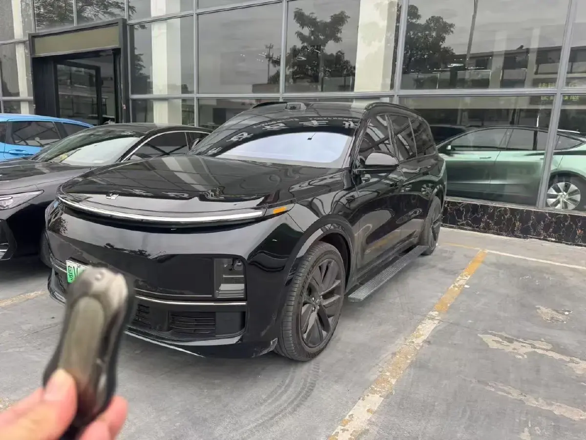 2022 Li L9 Range Extended 154HP REEV 42.6KWH