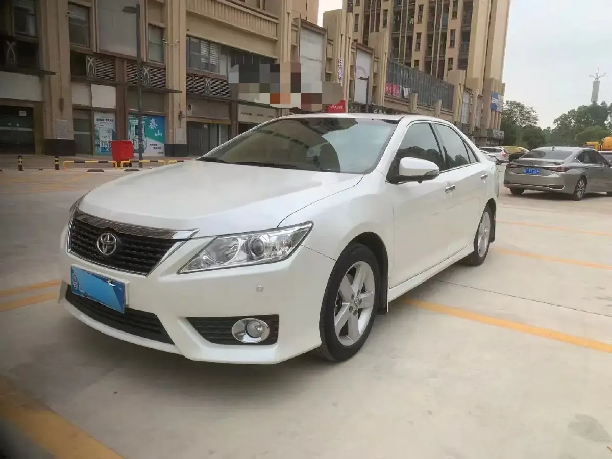 2012 Toyota Camry 2.0L 150HP L4 4AT