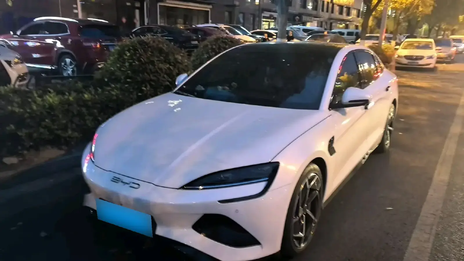 2022 BYD Seal BEV 82.5KWH