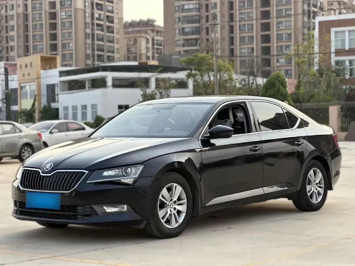 2016 Skoda Superb 1.4T 150HP L4 7DCT
