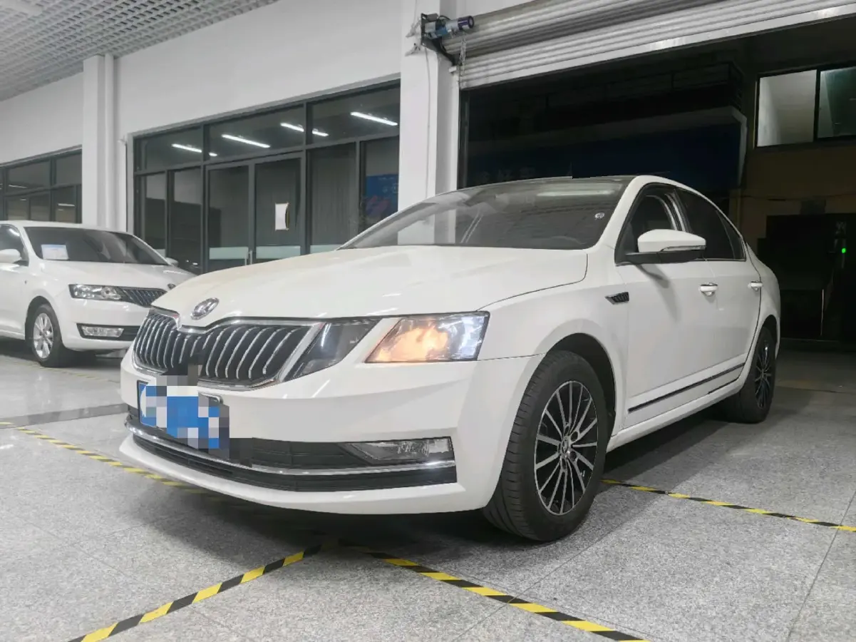 2019 Skoda Octavia 1.2T 116HP L4 7DCT