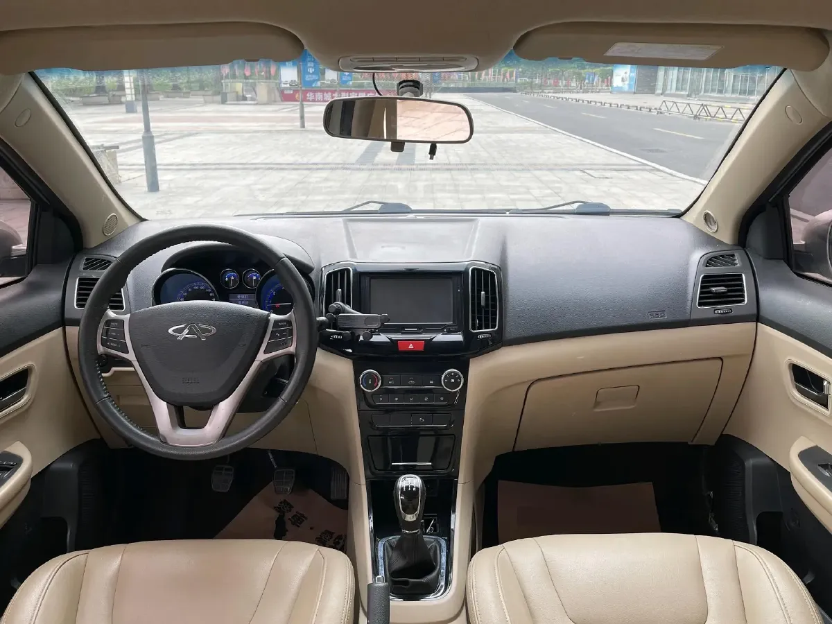 2013 Chery E3 1.5L 109HP L4 5MT,autocango,china used car exporter,china ev exporter,chinese used car exporter,chinese used ev exporter