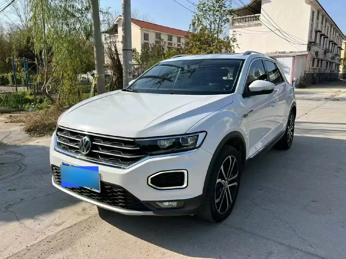 2019 Volkswagen T-Roc 1.4T 150HP L4 7DCT