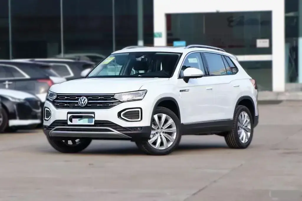 2022 Volkswagen Tayron 2.0T 220HP L4 7DCT