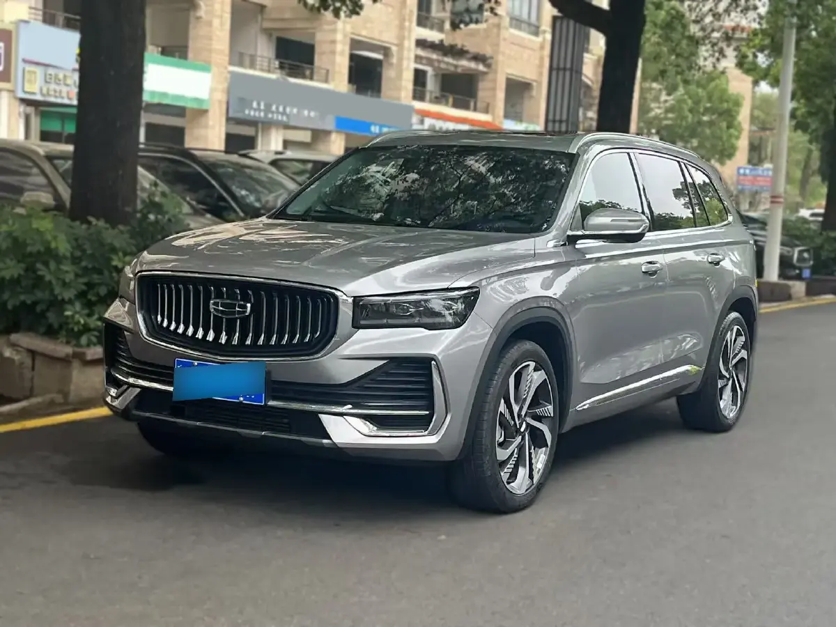 2023 Geely Monjaro 2.0T 238HP L4 8AT