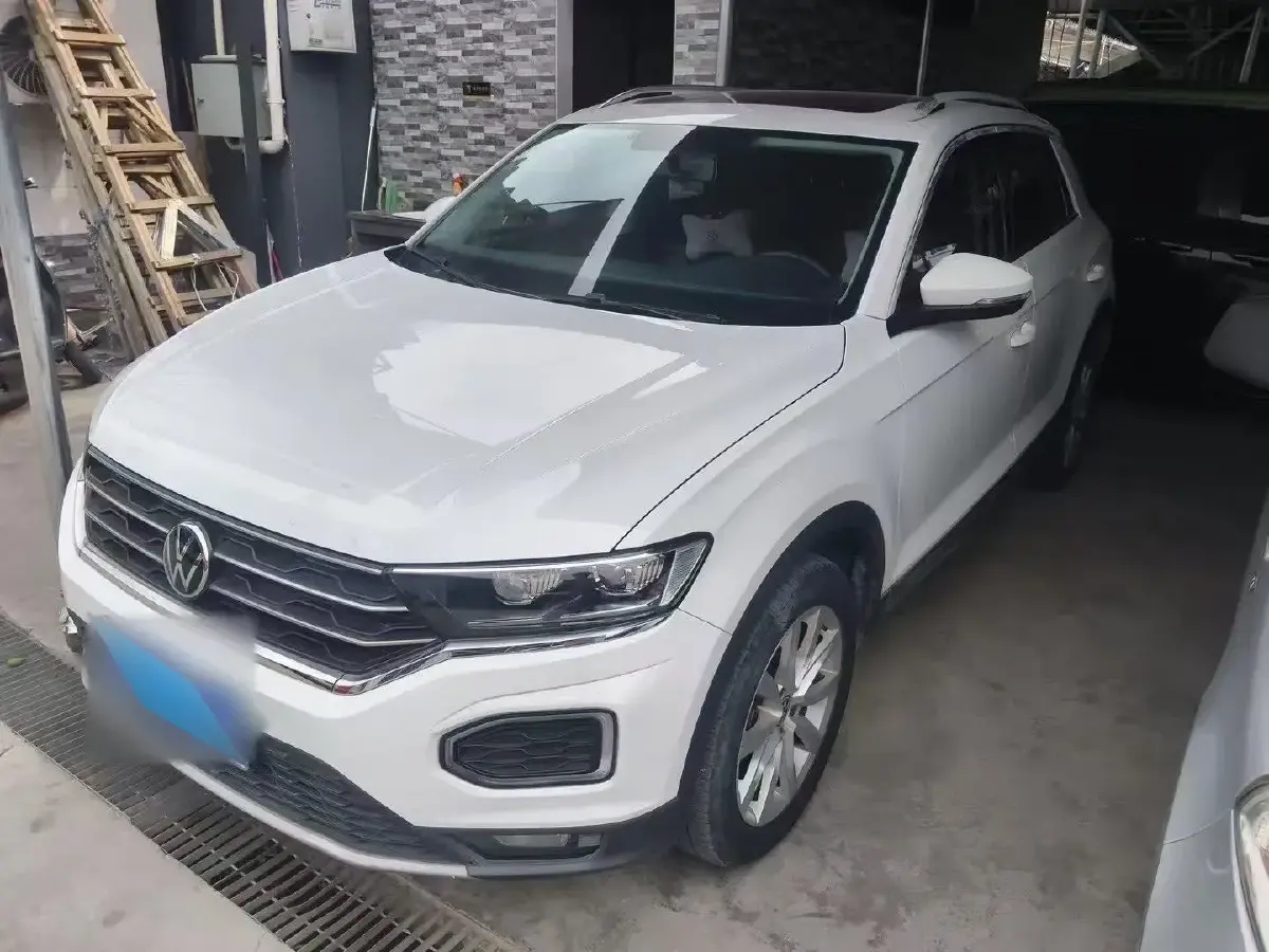 2021 Volkswagen T-Roc 1.4T 150HP L4 7DCT