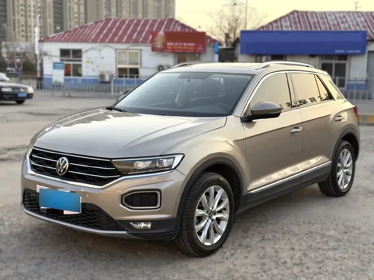 2021 Volkswagen T-Roc 1.4T 150HP L4 7DCT