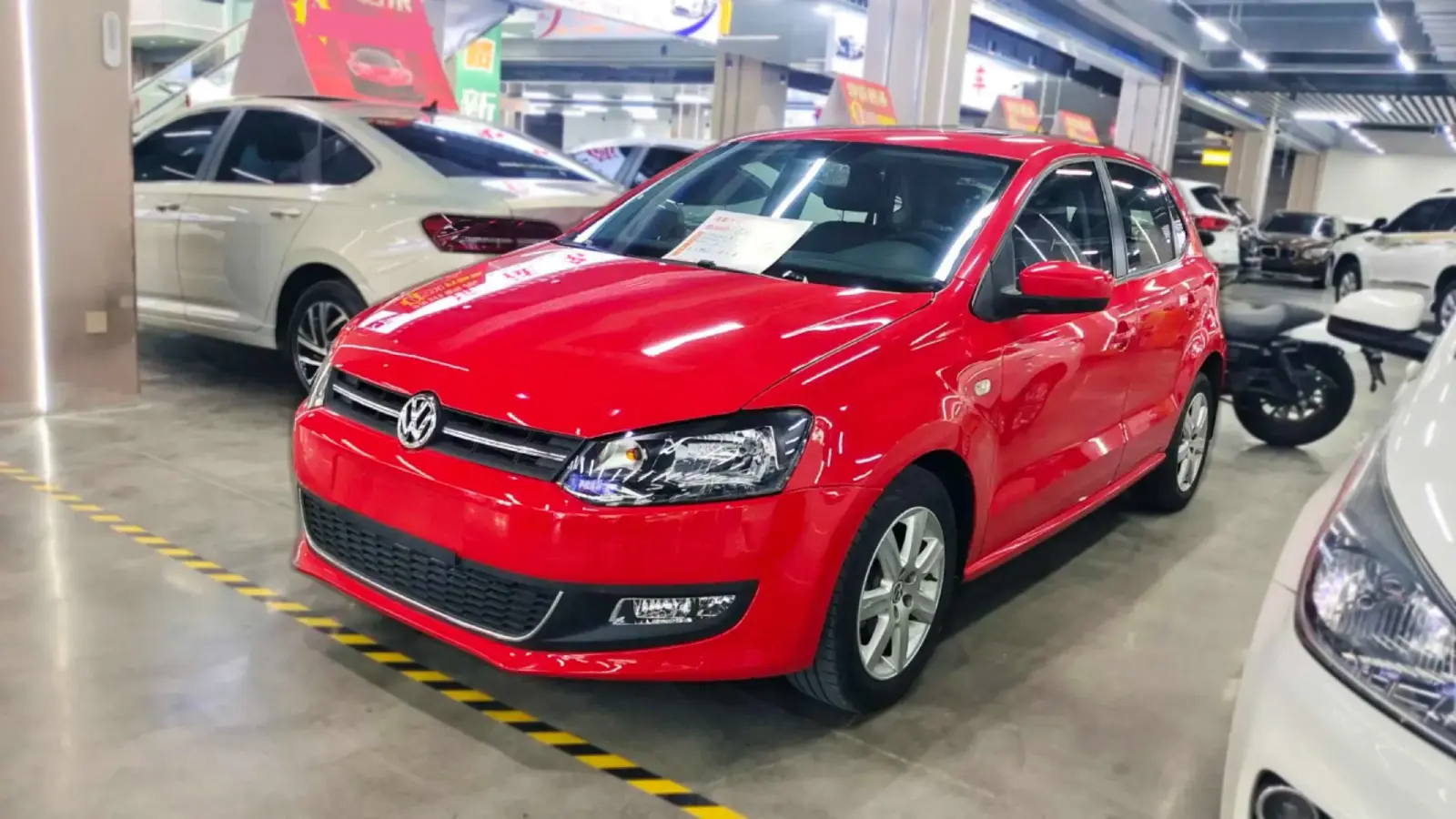 2011 Volkswagen Polo 1.4L 86HP L4 6AT