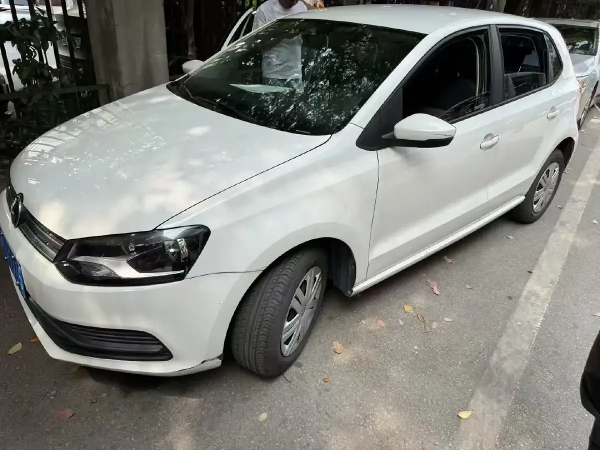2018 Volkswagen Polo 1.5L 110HP L4 6AT