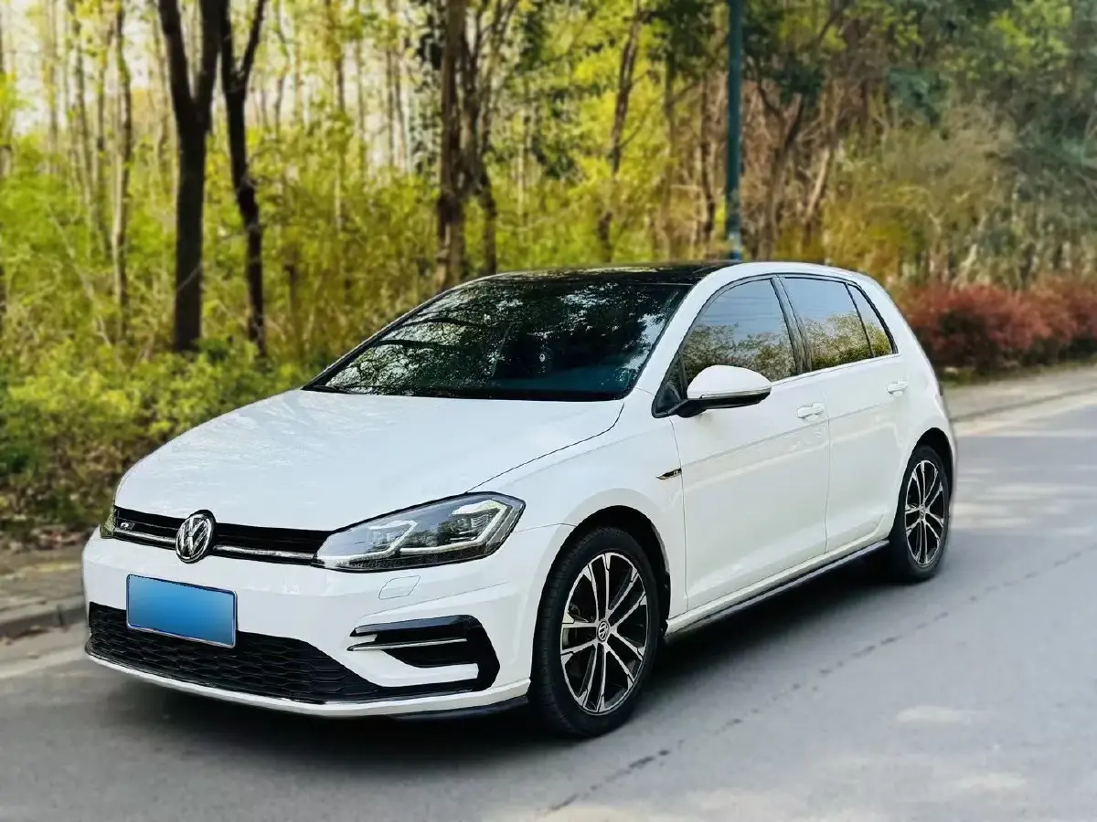 2020 Volkswagen Golf 1.4T 150HP L4 7DCT