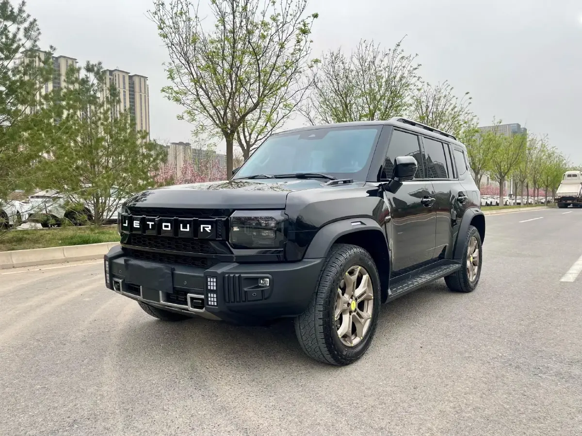 2023 Jetour Traveller 2.0T 254HP L4 8AT