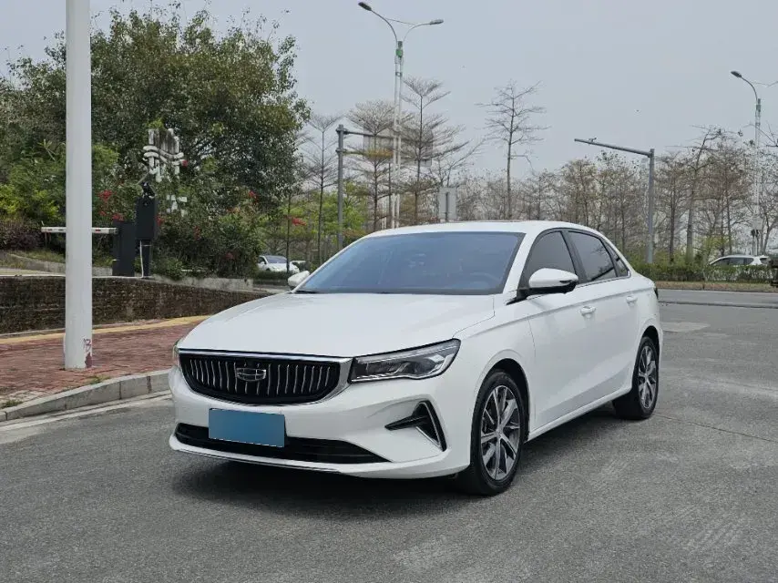 2023 Geely Emgrand 1.5L 127HP L4 CVT