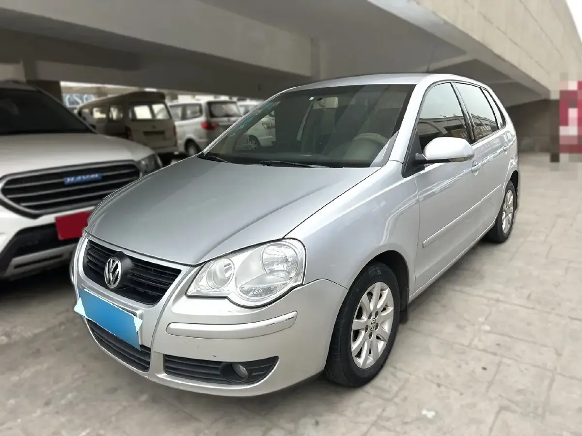 2009 Volkswagen Polo 1.4L 86HP L4 5MT