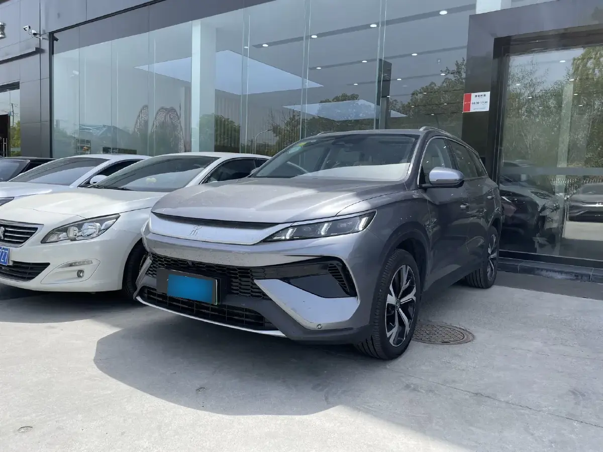 2025 BYD Song Pro 1.5L 101HP L4 E-CVT PHEV 18.3KWH