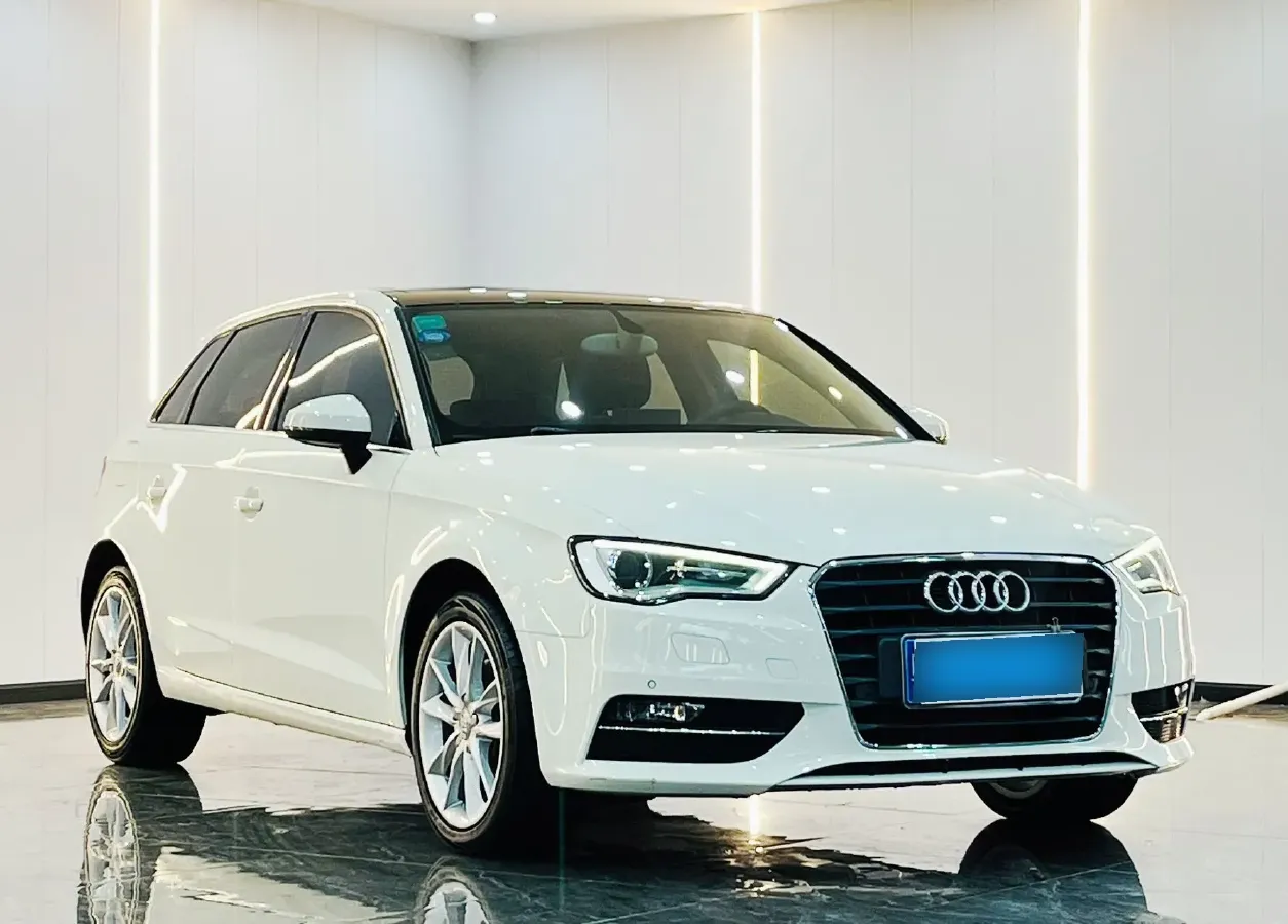 2025 Audi A3 1.5T 160HP L4 7DCT,autocango,china used car exporter,china ev exporter,chinese used car exporter,chinese used ev exporter