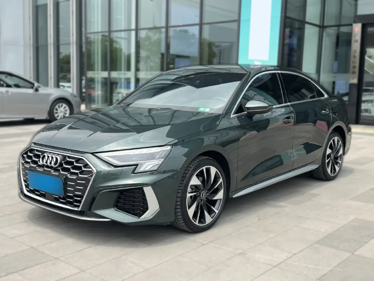 2022 Audi A3 1.4T 150HP L4 7DCT