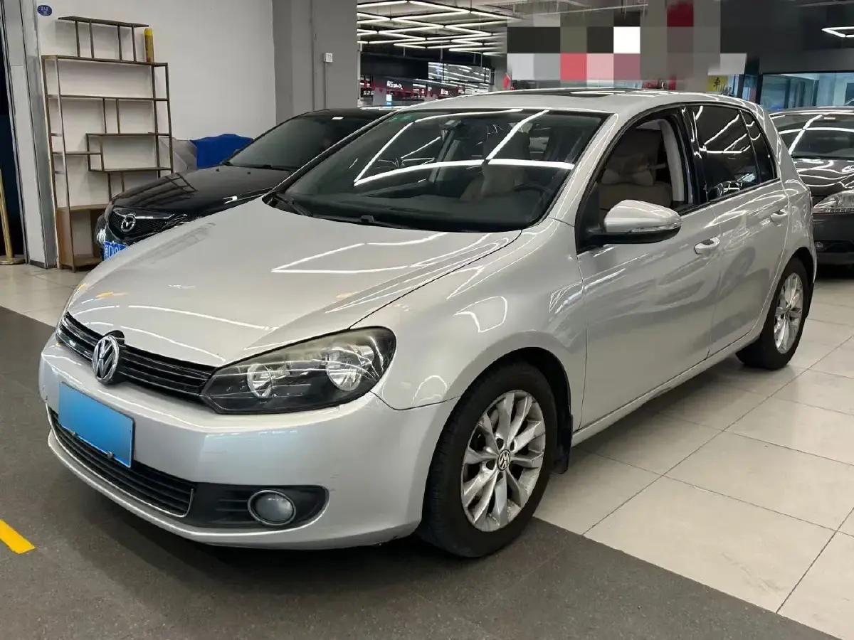2012 Volkswagen Golf 1.4T 131HP L4 5MT