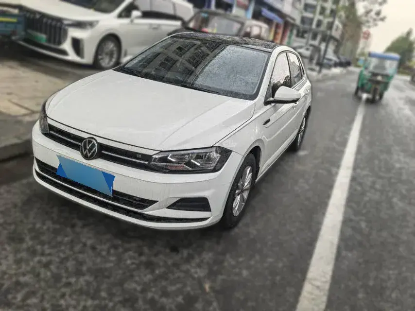 2023 Volkswagen Polo 1.5L 110HP L4 6AT