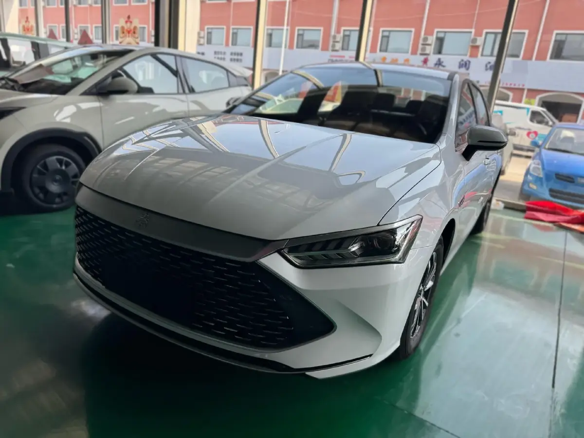 2024 BYD Qin Plus 1.5L 110HP L4 E-CVT PHEV 8.32KWH