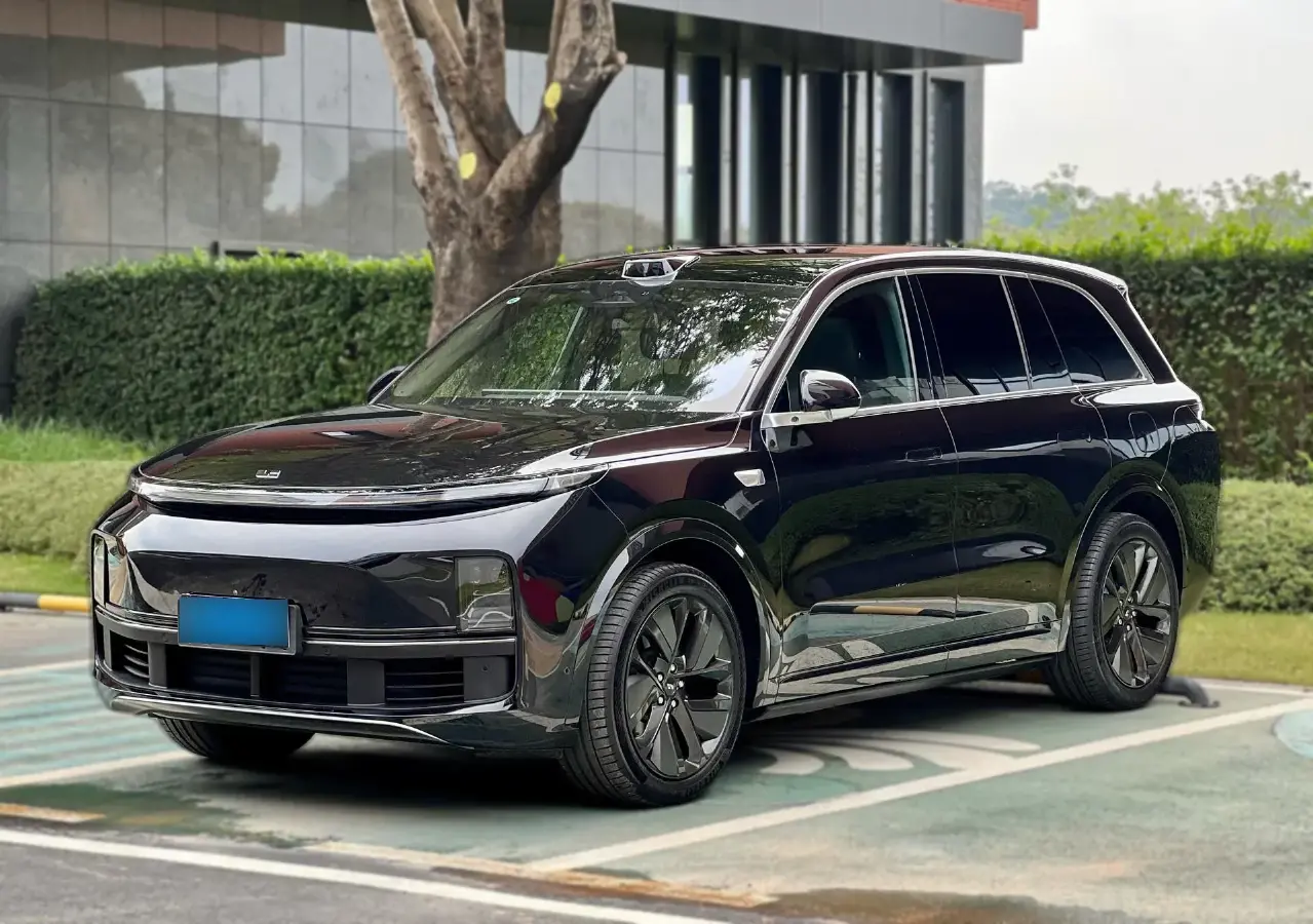 2023 Li L8 Range Extended 154HP REEV 40.9KWH