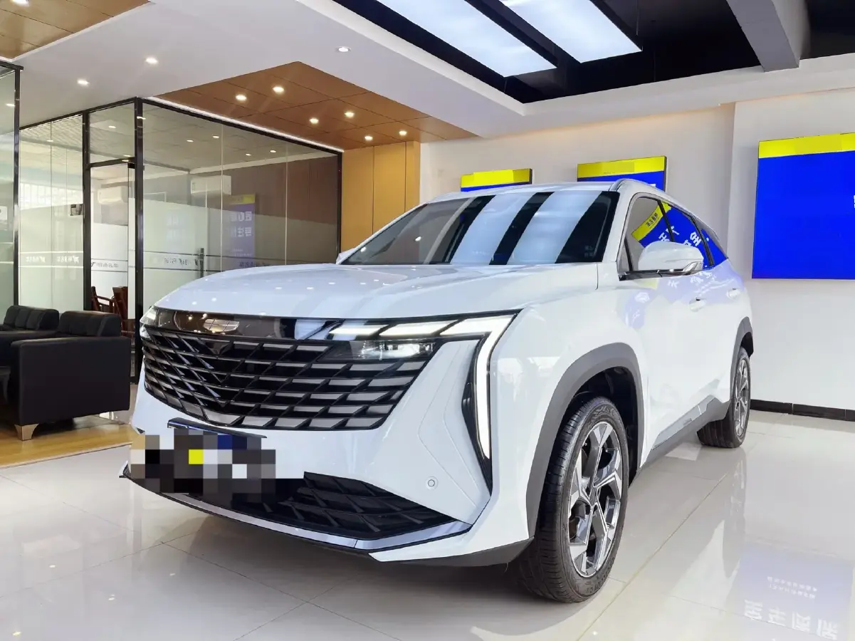 2024 Geely StarRay 1.5T 181HP L4 7DCT