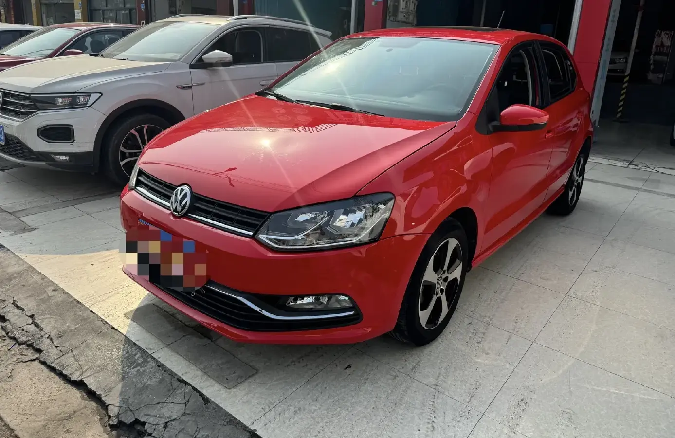2016 Volkswagen Polo 1.6L 110HP L4 5MT