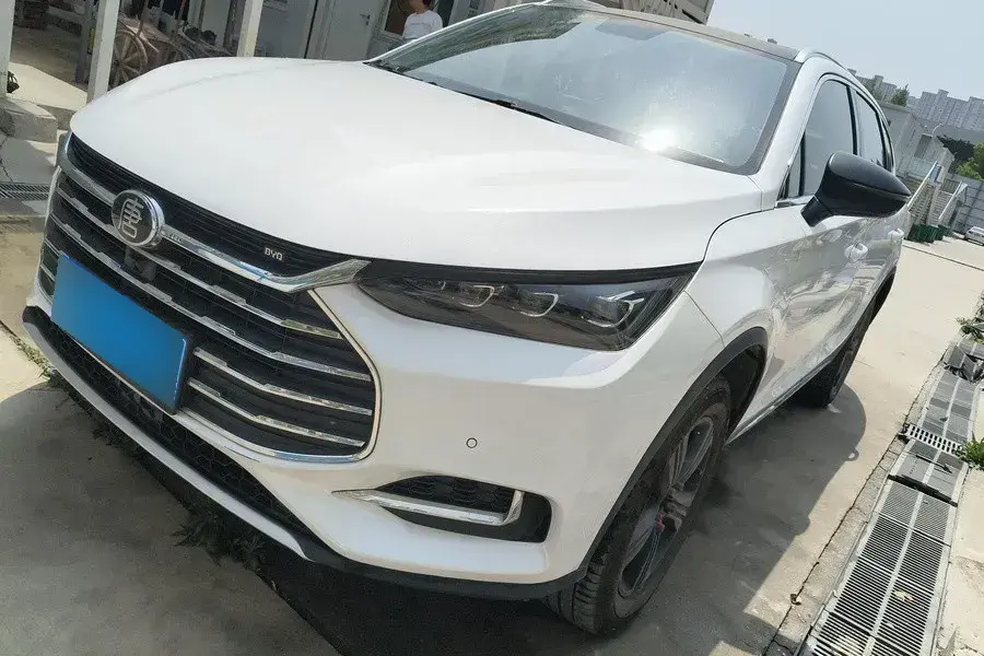 2019 BYD Tang 2.0T 192HP L4 6AT