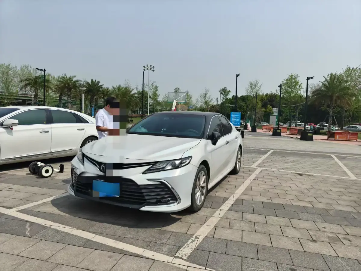 2023 Toyota Camry 2.0L 177HP L4 CVT