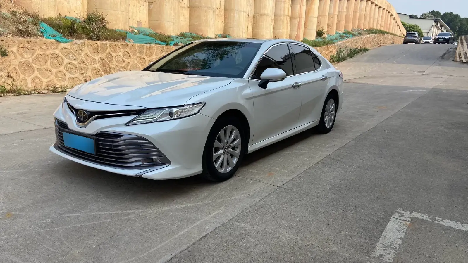 2019 Toyota Camry 2.0L 178HP L4 CVT