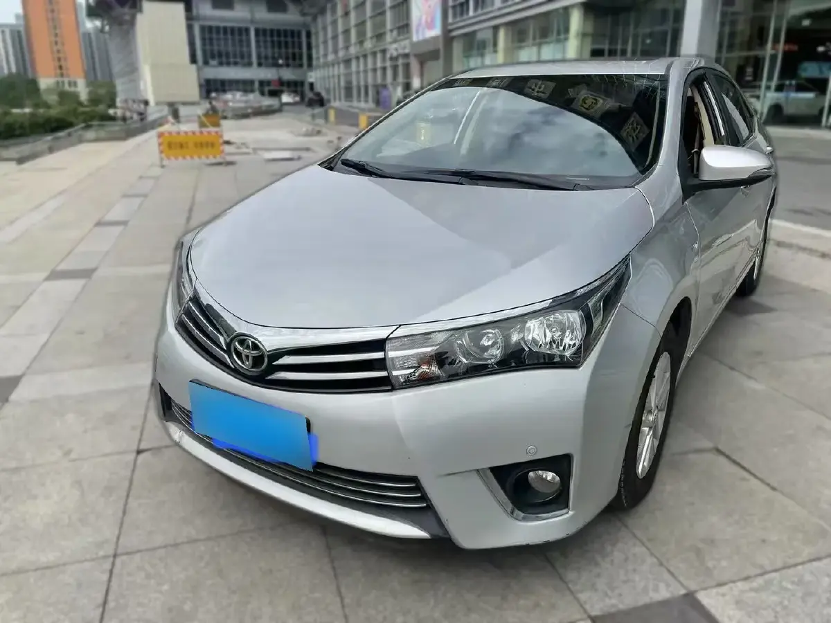 2014 Toyota Corolla 1.6L 122HP L4 CVT