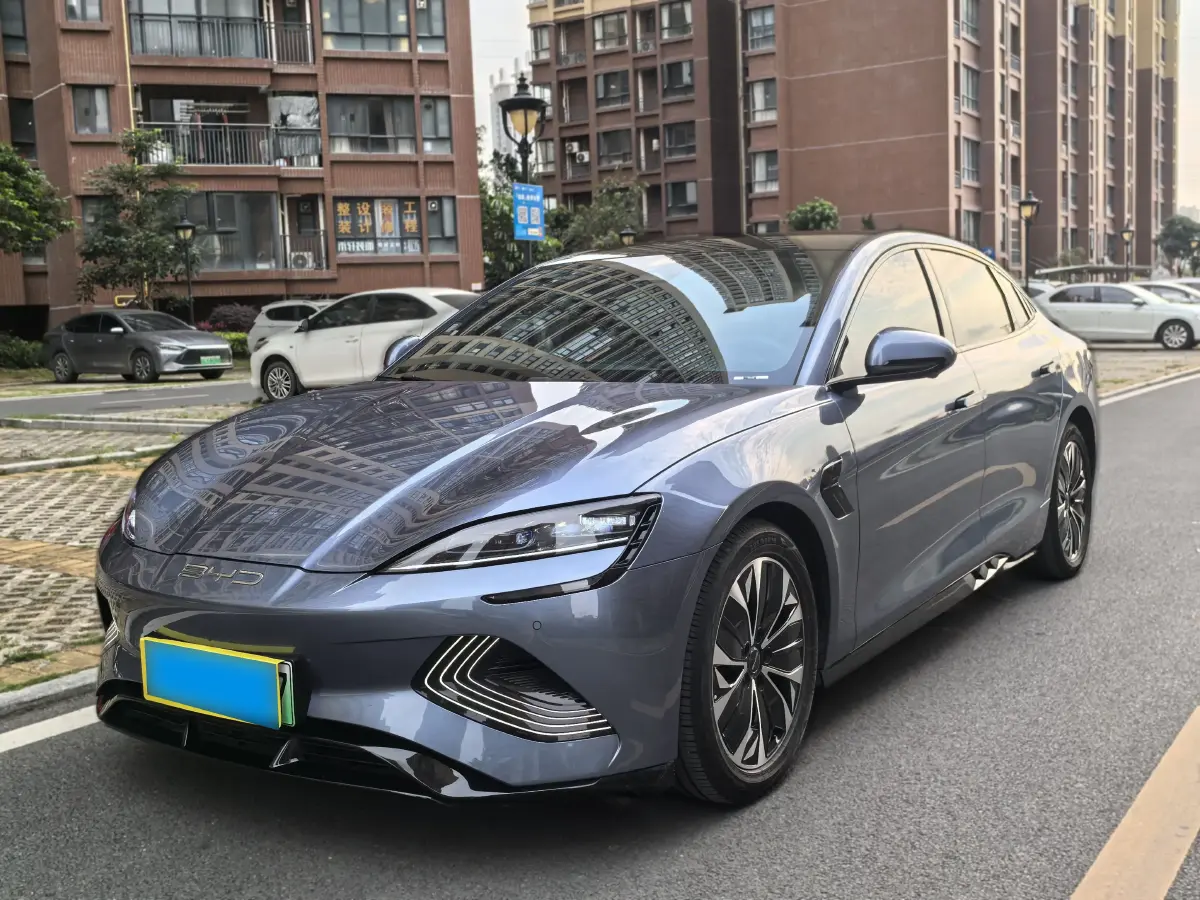 2023 BYD Seal BEV 82.5KWH
