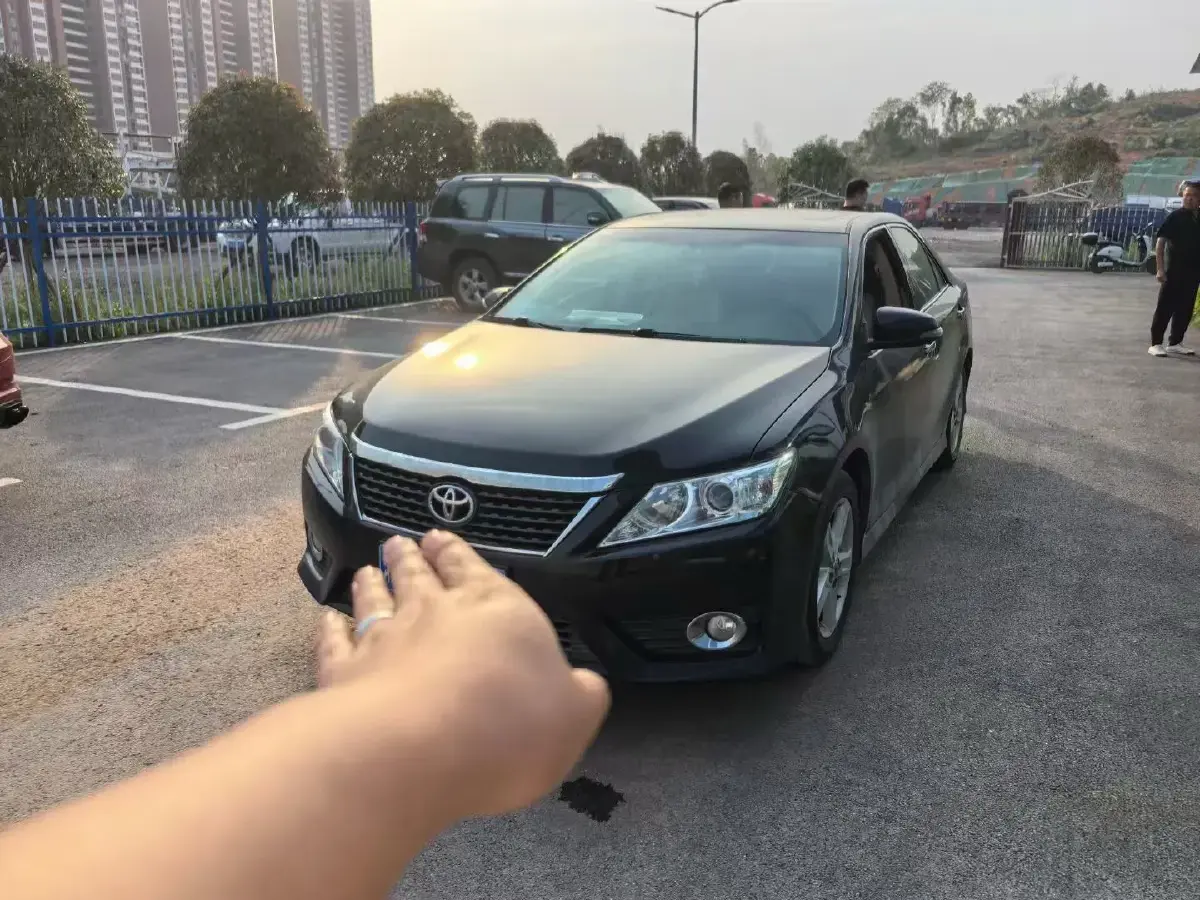 2012 Toyota Camry 2.0L 150HP L4 4AT