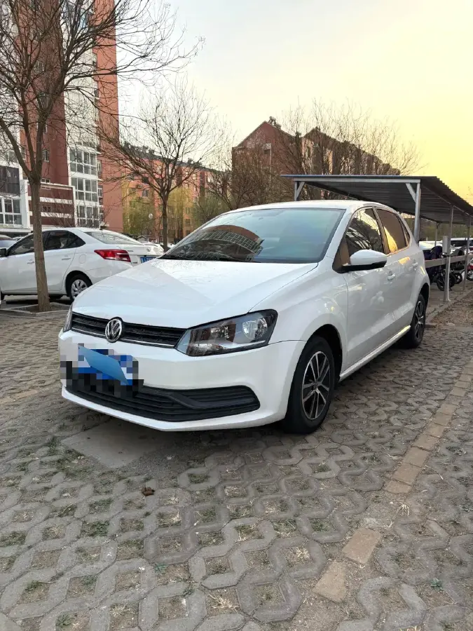 2018 Volkswagen Polo 1.5L 110HP L4 6AT