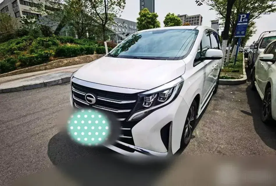 2021 GAC Trumpchi M8 2.0T 252HP L4 8AT