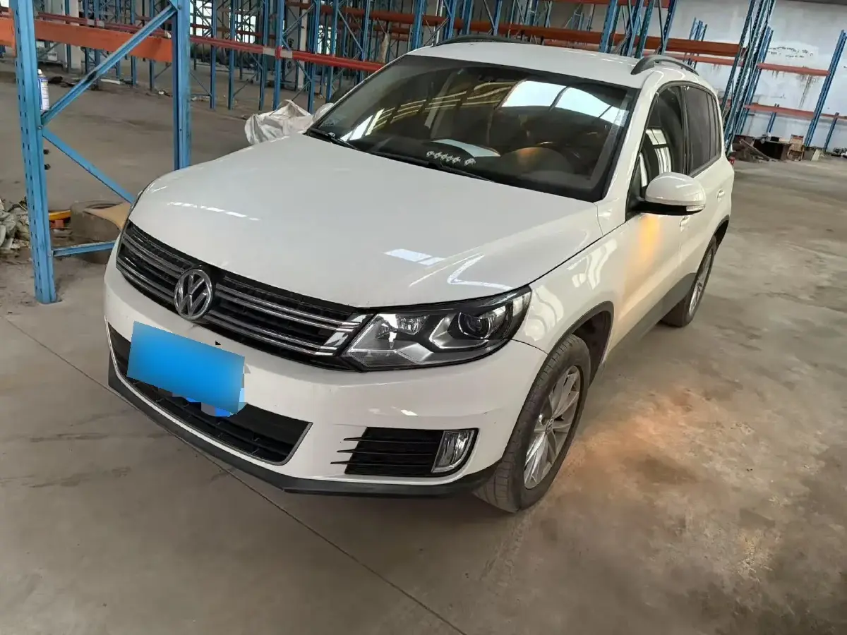 2015 Volkswagen Tiguan 1.8T 160HP L4 6AT