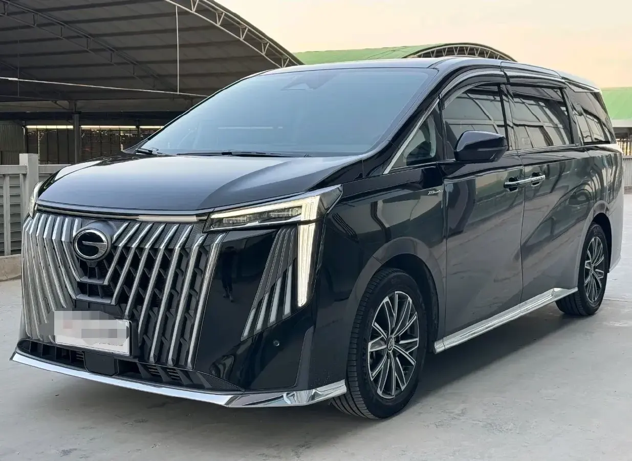 2023 GAC Trumpchi M8 2.0T 252HP L4 8AT