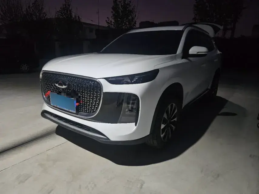 2025 Chery Tiggo 8 PRO 1.6T 197HP L4 7DCT