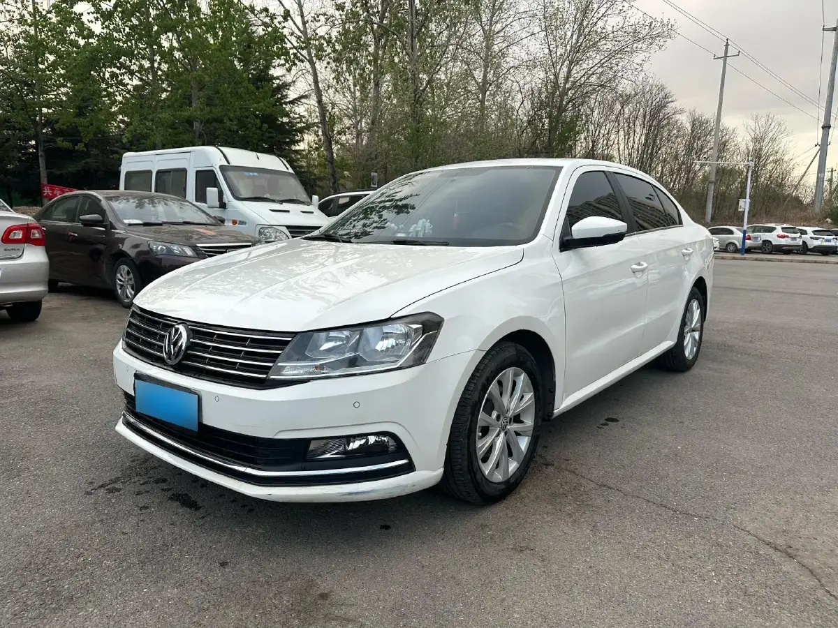 2017 Volkswagen Lavida 1.4T 131HP L4 7DCT