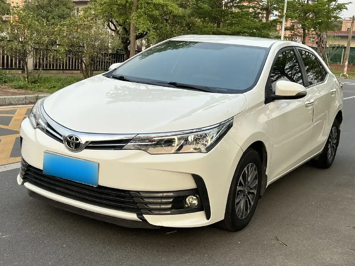2018 Toyota Corolla 1.2T 116HP L4 CVT