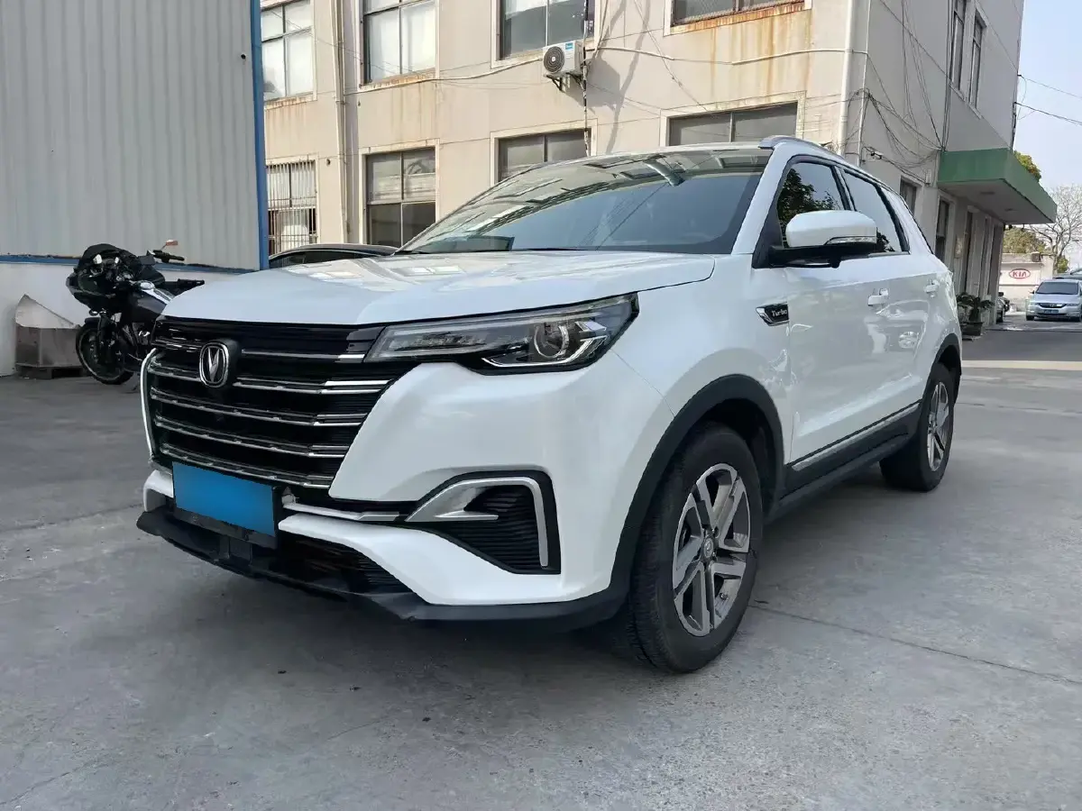2017 ChangAn CS55 1.5T 156HP L4 6MT