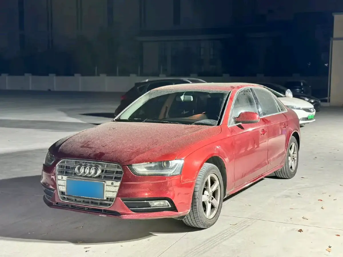 2010 Audi Q5 2.0T 211HP L4 7DCT