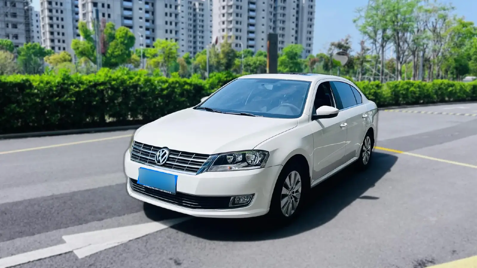 2013 Volkswagen Lavida 1.4T 131HP L4 7DCT
