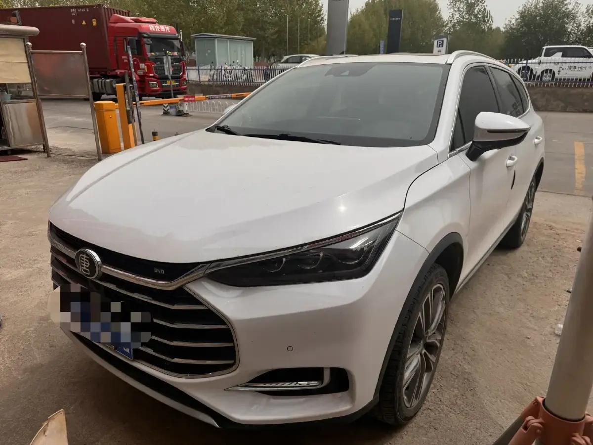2019 BYD Tang 2.0T 192HP L4 6AT