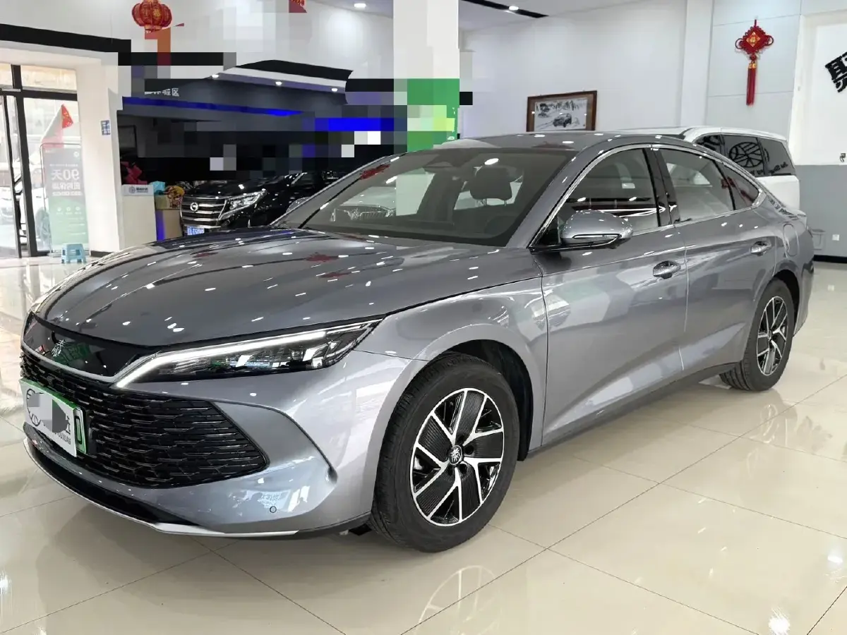 2024 BYD QinL 1.5L 101HP L4 E-CVT PHEV 15.87KWH