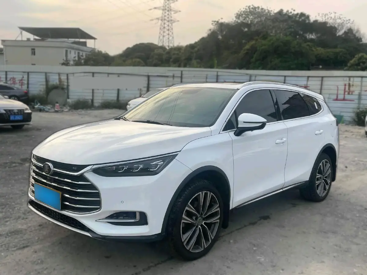 2018 BYD Tang 2.0T 205HP L4 6AT