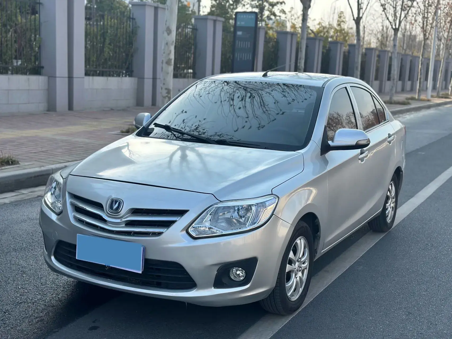 2012 CHANGAN ALSVIN view 1