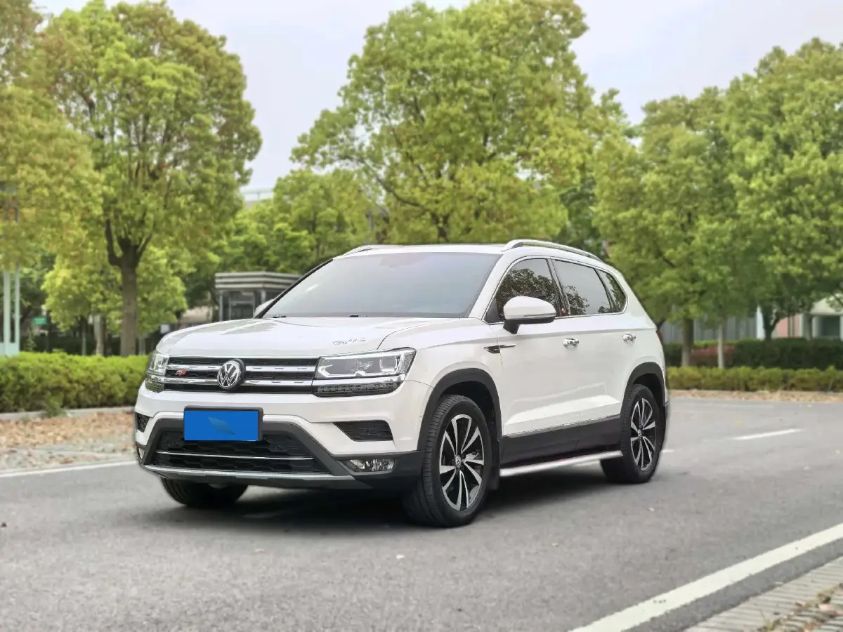 2020 Volkswagen Tharu 2.0T 186HP L4 7DCT