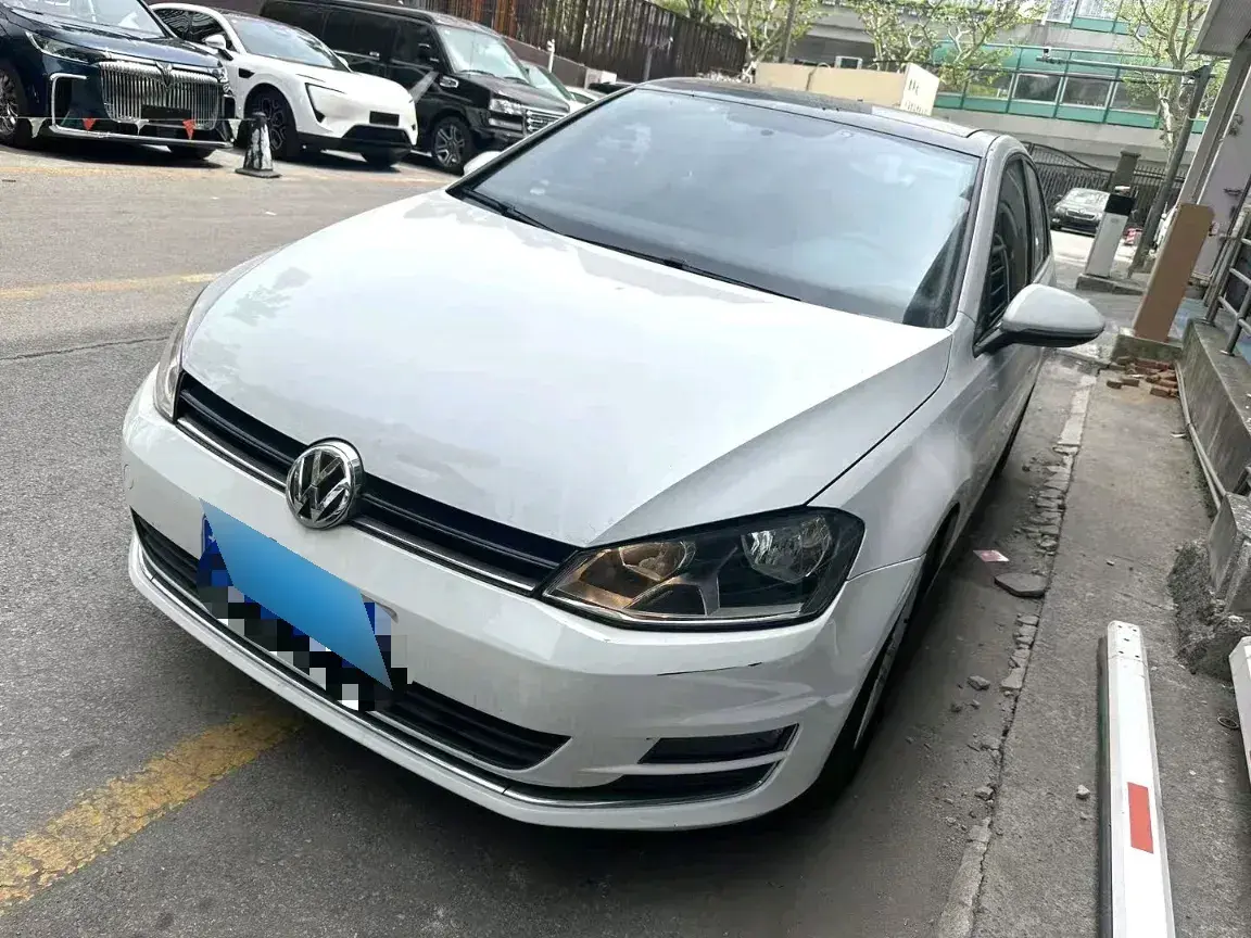 2015 Volkswagen Golf 1.4T 131HP L4 5MT